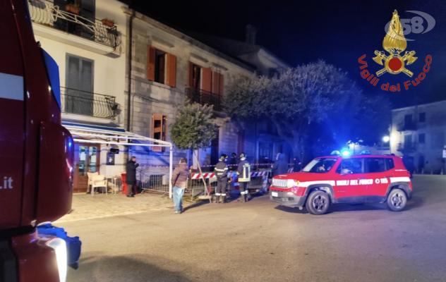 Violenta esplosione in un'abitazione di Teora, due feriti