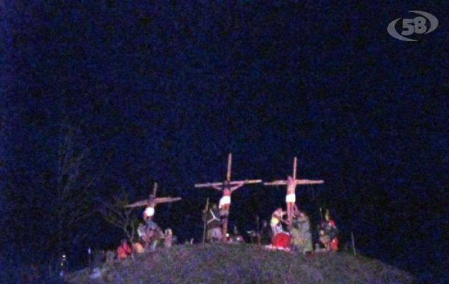 A Vallata rivive la cinquecentenaria Processione del Venerdì Santo
