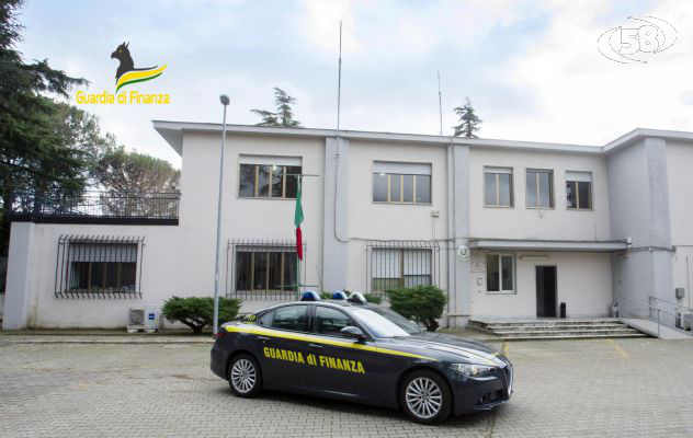 Reati ambientali e furto di energia, la Finanza sequestra un autolavaggio
