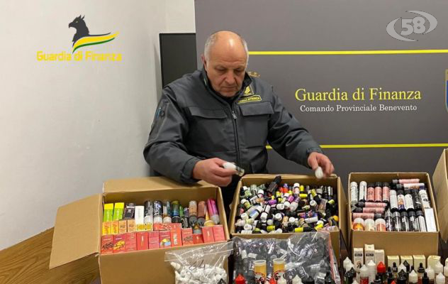 Blitz della Finanza, sequestrati oltre 2mila prodotti liquidi da inalazione di contrabbando