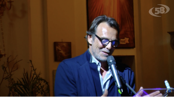 A Gesualdo Alessandro Preziosi porta in scena “La Gloria”, il monologo di Giuda