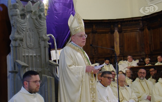 Pasqua, gli auguri del Vescovo Melillo: "La fede va vissuta e testimoniata"