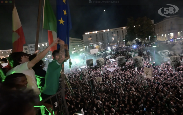 Pazzi per i lupi. Avellino in Serie B. Esplode la festa /VIDEO