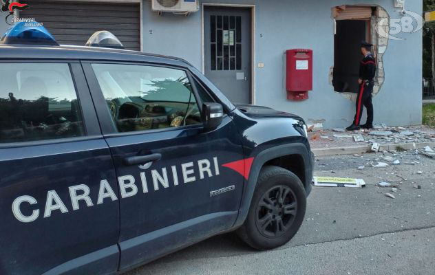Colpo al bancomat, bottino da quantificare