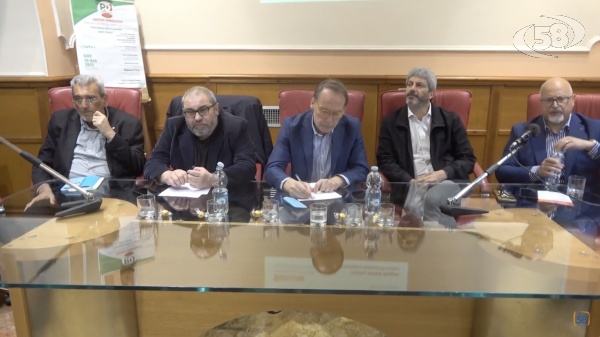 “Non do giudizi su De Luca, questo è il momento del programma”