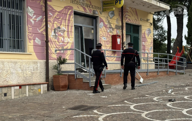 Alta Irpinia ancora nel mirino, colpo all'Atm di Calitri