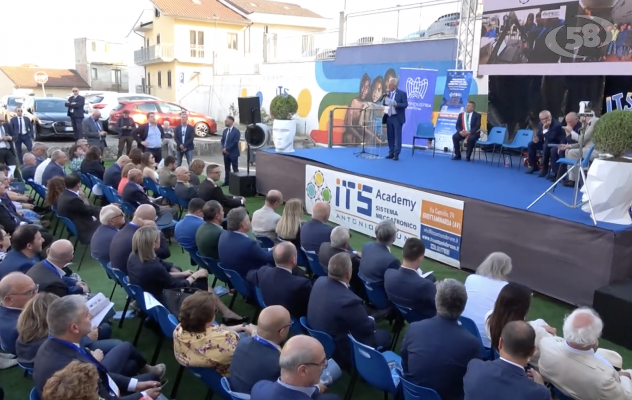 Il Ministro Valditara all'Its Bruno: "Eccellenza e volano di sviluppo"