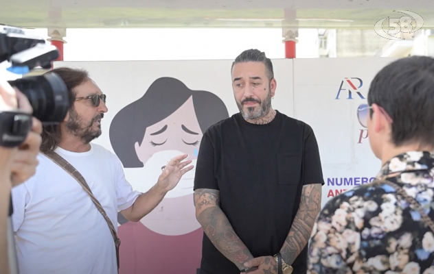 Interviene per difendere una donna, aggredito autista Air