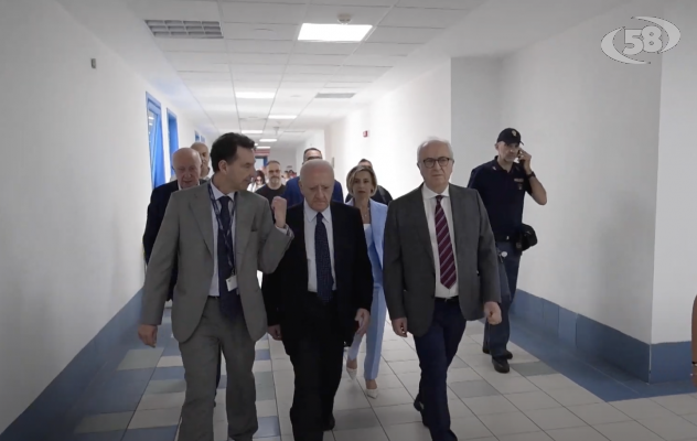 Piano di rientro, De Luca: "Decisione politica. Faremo ricorso"