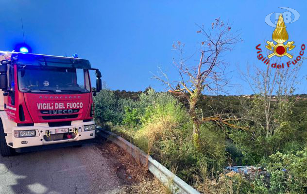 Auto finisce in una scarpata, muore 44enne di Villanova