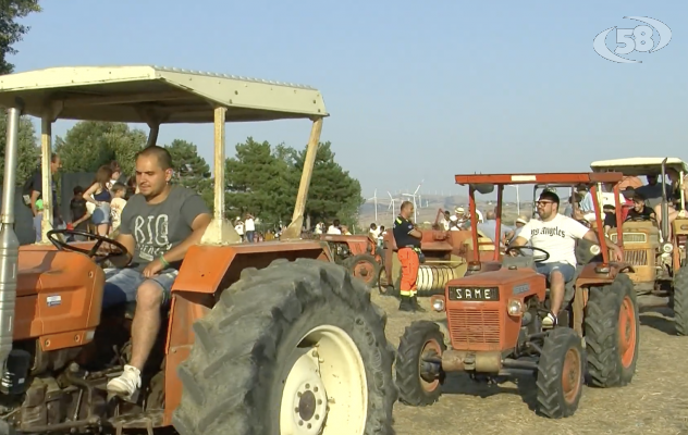 A Camporeale grande successo per il raduno dei trattori d'epoca
