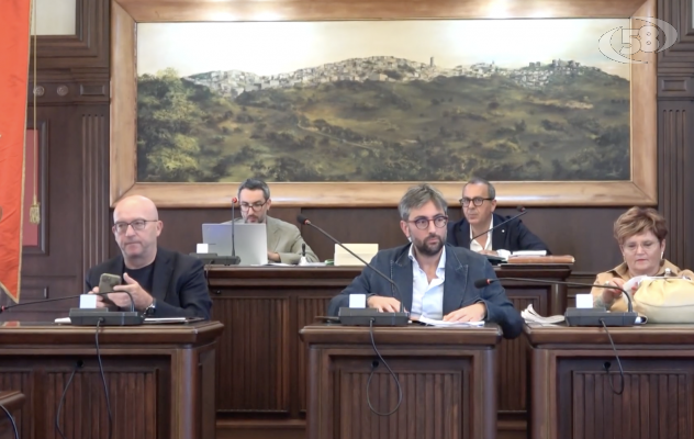 Crisi idrica, consiglio ad Ariano. Franza: "Vero tema sono gli investimenti sulle reti"