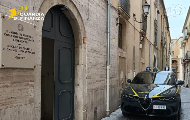 Controlli della Finanza in città e in provincia, scovati con droga: sei nei guai