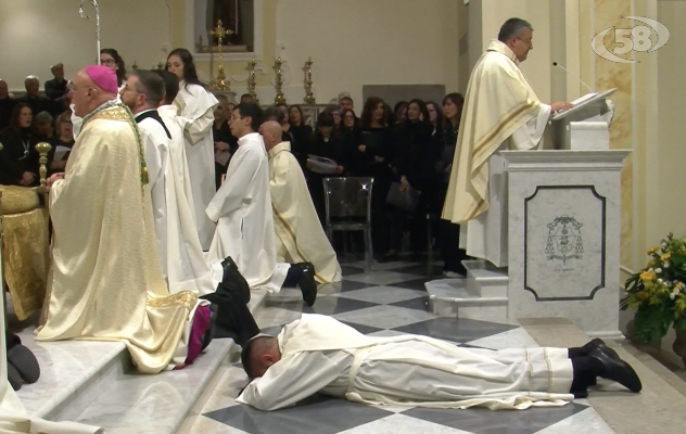 Don Nico Santosuosso ordinato sacerdote nella cattedrale di Ariano