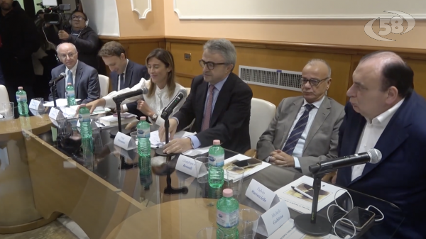 Come "Governare le fragilità" nel saggio di Mattarella e Garofoli