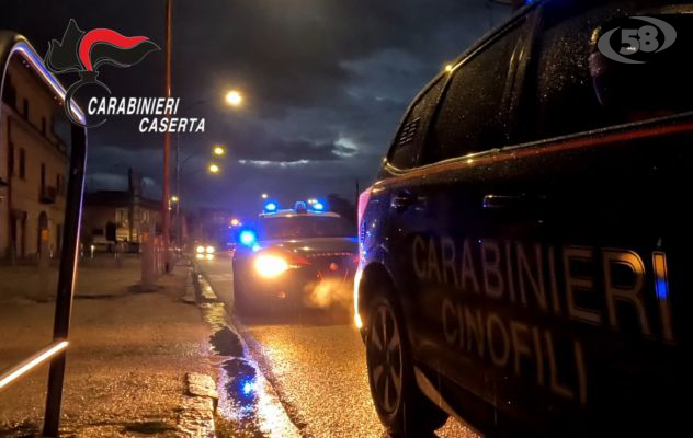 Sequestrano, imbavagliano e rapinano due coniugi: bottino da 64mila euro. Arrestati dai Carabinieri di Caserta/VIDEO