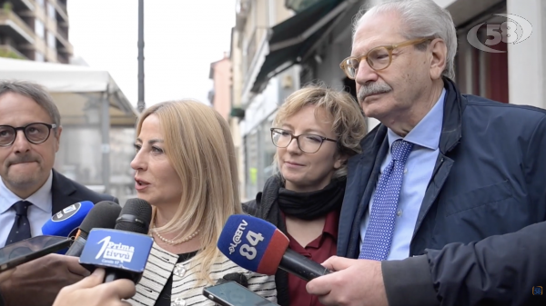 "A testa alta", gli irpini con De Luca: "In dieci anni una rivoluzione"