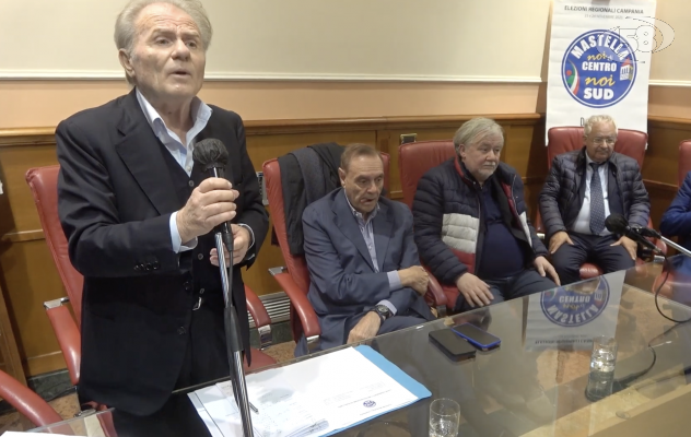Mastella lancia la sua lista: "Fico democristiano, vinciamo"