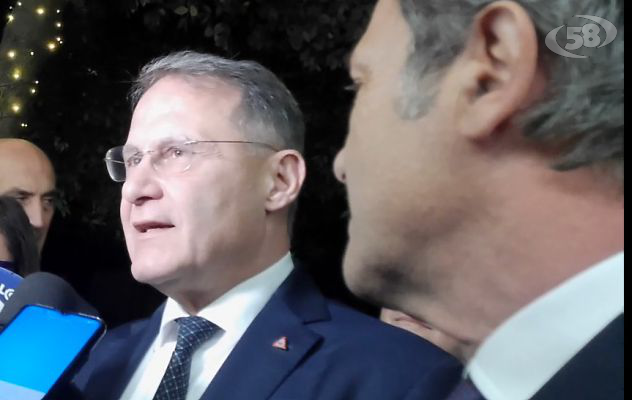 Regionali, Cirielli: "Siamo ultimi come sanità". Dardi al vetriolo contro gli avversari/L'INTERVISTA