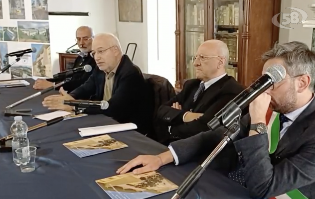 De Luca ad Ariano: impegno su piattaforma logistica e Lioni-Grotta