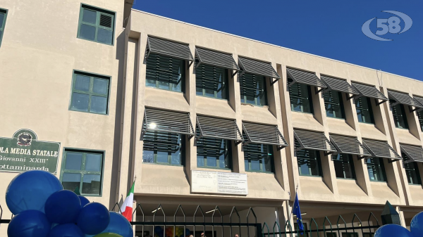 Inaugurata la scuola media di Grottaminarda interessata da lavori di adeguamento sismico