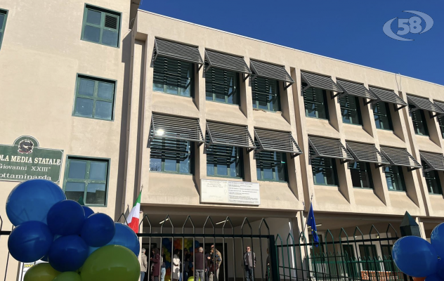 Inaugurata la scuola media di Grottaminarda interessata da lavori di adeguamento sismico