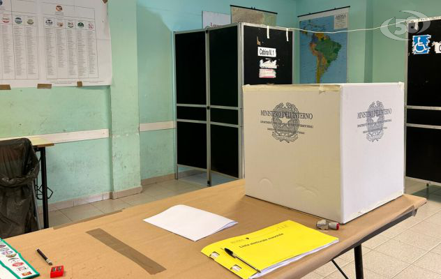 Campania al voto: in sei per il dopo De Luca. Caccia al seggio