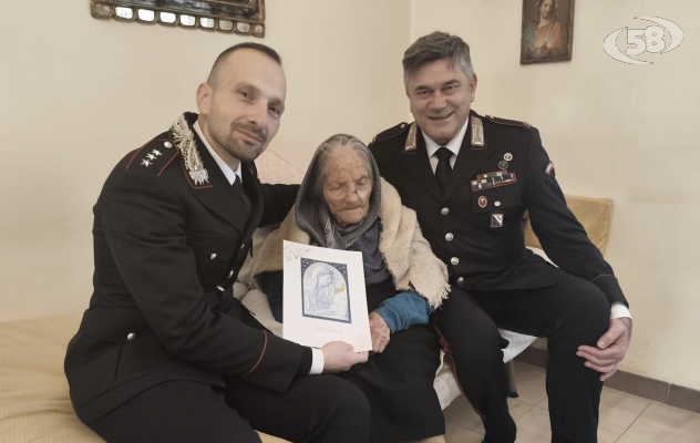 115 anni per nonna Laurina, Sturno in festa: è la donna più anziana d'Italia