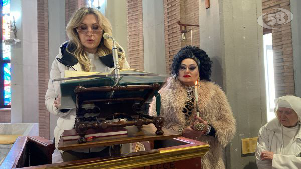 La frana non ferma la Candelora: femminielli a Mercogliano