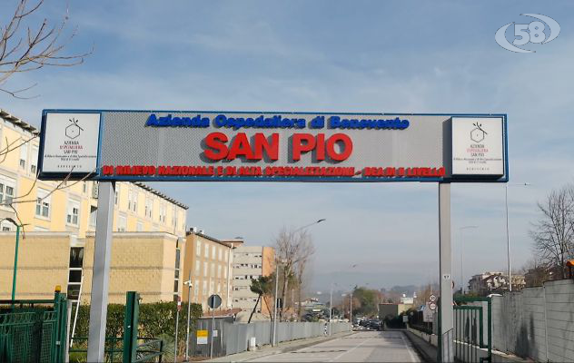 Donna sparata con più colpi di fucile, migliorano le condizioni della 45enne: "è sveglia e respira autonomamente"