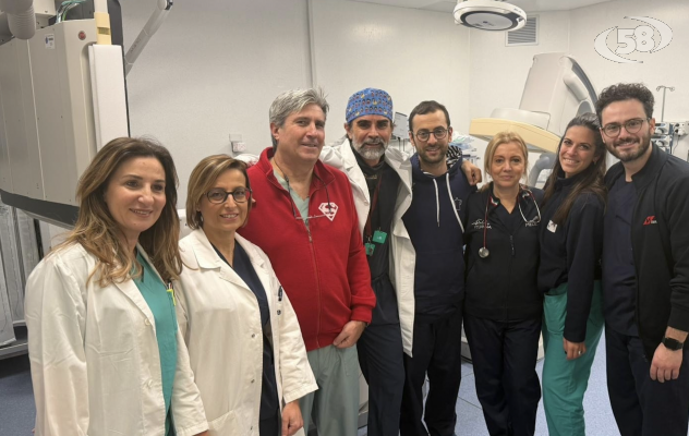 Salvo grazie ai medici del Moscati: intervento complesso