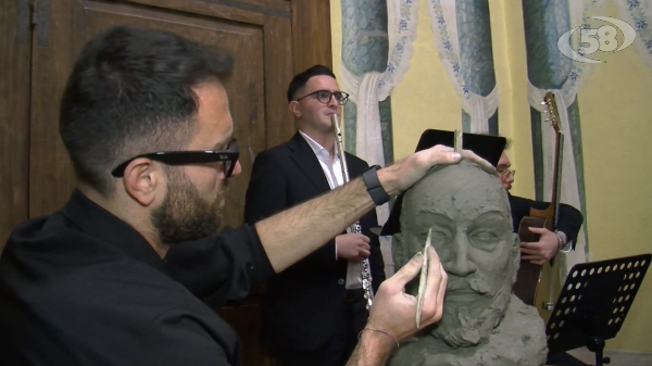 Arte, storia e territorio a Gesualdo con la mostra “Et Ego Campana – Il Tempo in Risonanza”