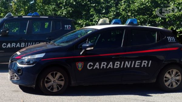 Carabinieri sequestrano un fabbricato abusivo e denunciano quattro persone
