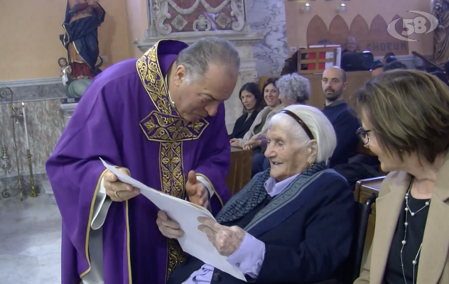 Flumeri in festa per i 100 anni di Angiola Iorillo