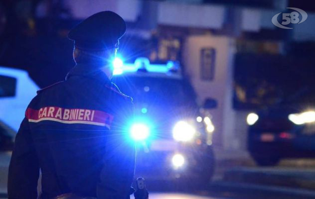 Lesioni, Minacce, Danneggiamento e Porto Abusivo di Armi: i Carabinieri arrestano un uomo