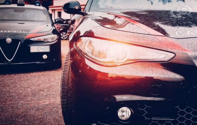 37enne danneggia suppellettili al pronto soccorso dell’ospedale moscati: denunciato dai Carabinieri