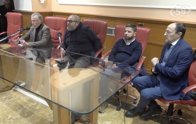 Campo largo, la sinistra al Pd: "Il tempo dei giochi è finito"