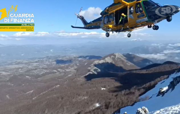 Alpinisti dispersi in alta quota, intervento di salvataggio della Stazione di soccorso Finanza di Sant'Angelo dei Lombardi, Roan di Napoli e Cnsas/IL VIDEO