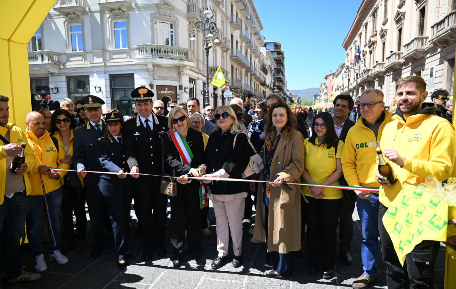 Ad Avellino al via il Villaggio Contadino: il Prefetto al taglio del nastro