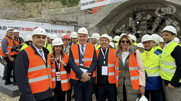 Grottaminarda al completamento della galleria "Rocchetta" 