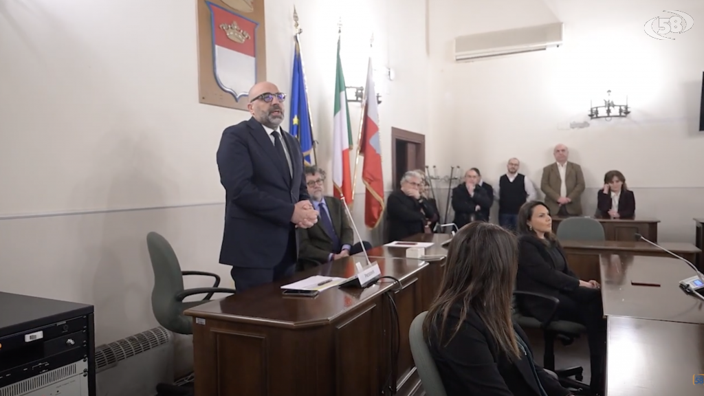 Provincia, coalizioni divise: Picone sfida Buonopane