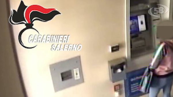 Ruba un portafoglio, poi un borsello ad un operaio e fa acquisti con le carte di credito: arrestata dai Carabinieri/VIDEO