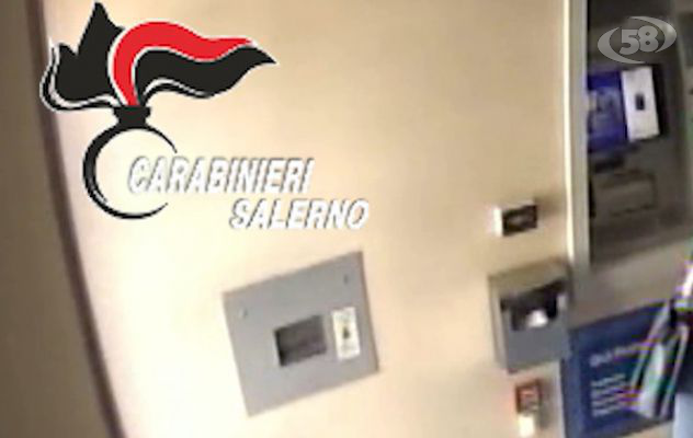 Ruba una borsa, poi un borsello ad un operaio e fa acquisti con le carte di credito: arrestata dai Carabinieri/VIDEO