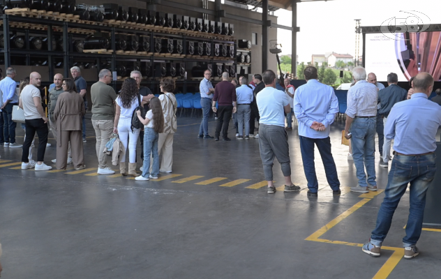 A Grotta, presso il gruppo Bruno, la proiezione del docufilm su Calabrese /VIDEO