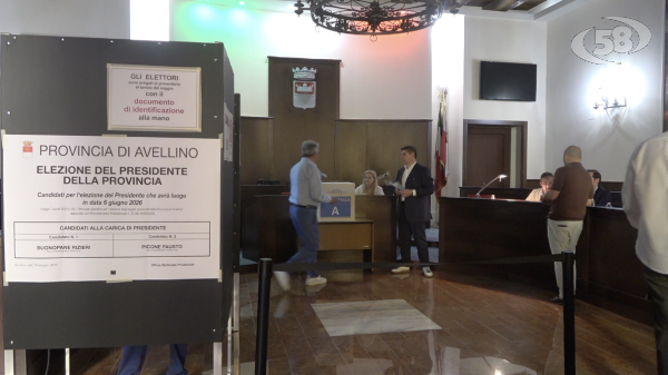 Provincia, si volta pagina: Picone eletto presidente