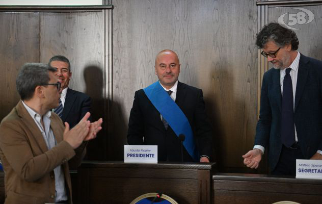 Giuramento e primo consiglio per il neo presidente Fausto Picone