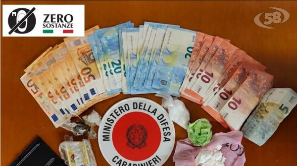 Cocaina e hashish in casa, blitz dei Carabinieri: in manette una donna di 41 anni. E' stata arrestata per la terza volta