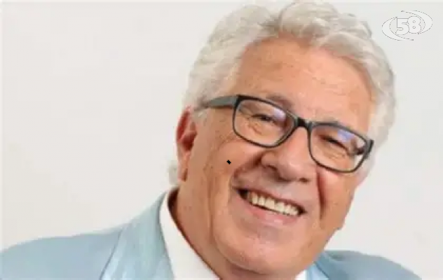 E' morto Peppino Di Capri, Mastella: "Piango un amico, suo inconfondibile stile musicale ci accompagnerà sempre"