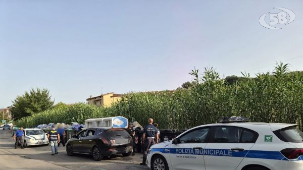 Sversamenti irregolari e conferimento rifiuti fuori orario, pugno duro dell'Asia: cittadini multati