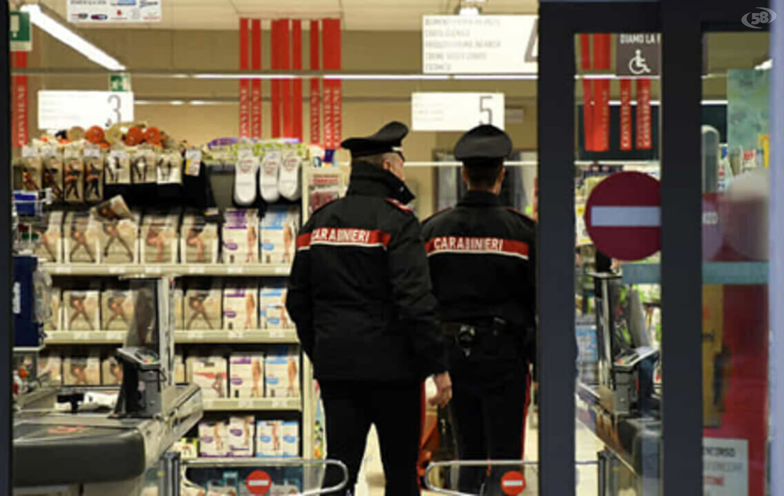 Ariano, furti all’interno di supermercati: denunciate due donne